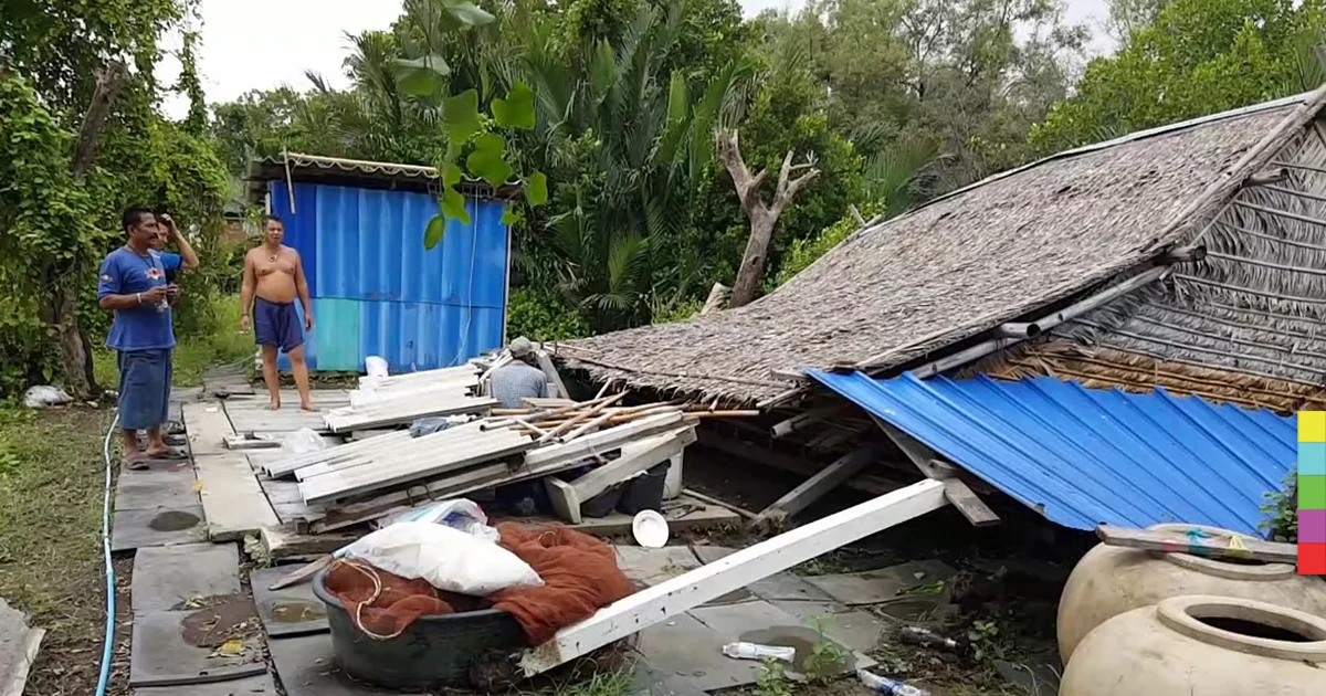 พายุฝนกระหน่ำพัดบ้านชาวบ้าน ถล่มเสียหายหลายหลัง