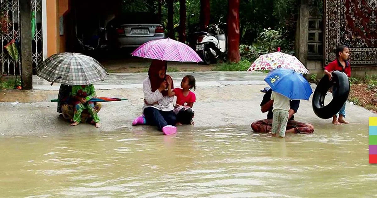 น้ำท่วมนราฯ ลุกลาม กระทบฝั่งมาเลเซีย ย่านเศรษฐกิจการค้าปิดตัว