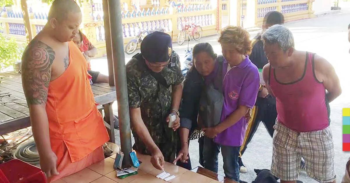 ไหว้ไม่ไหว ! ชาวบ้านร้องจับพระมั่วยาเสพติด