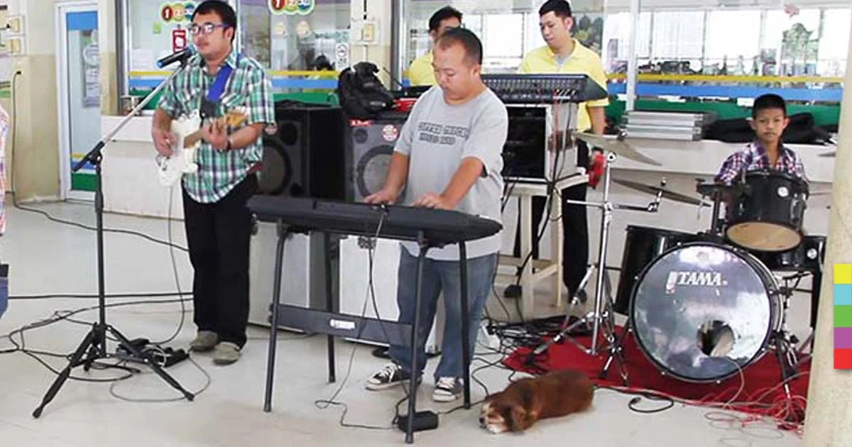 ดนตรีไพเราะ ‘โฟร์วิว’ หลับสบาย ไม่แคร์สื่อ !