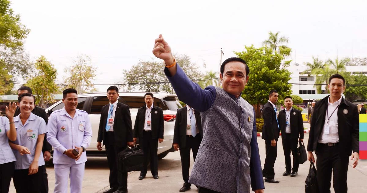 “บิ๊กตู่” อวยพรปีใหม่ 2561 ปีแห่งความสำเร็จ ! สัญญา จะเป็นนายกฯอารมณ์ดี