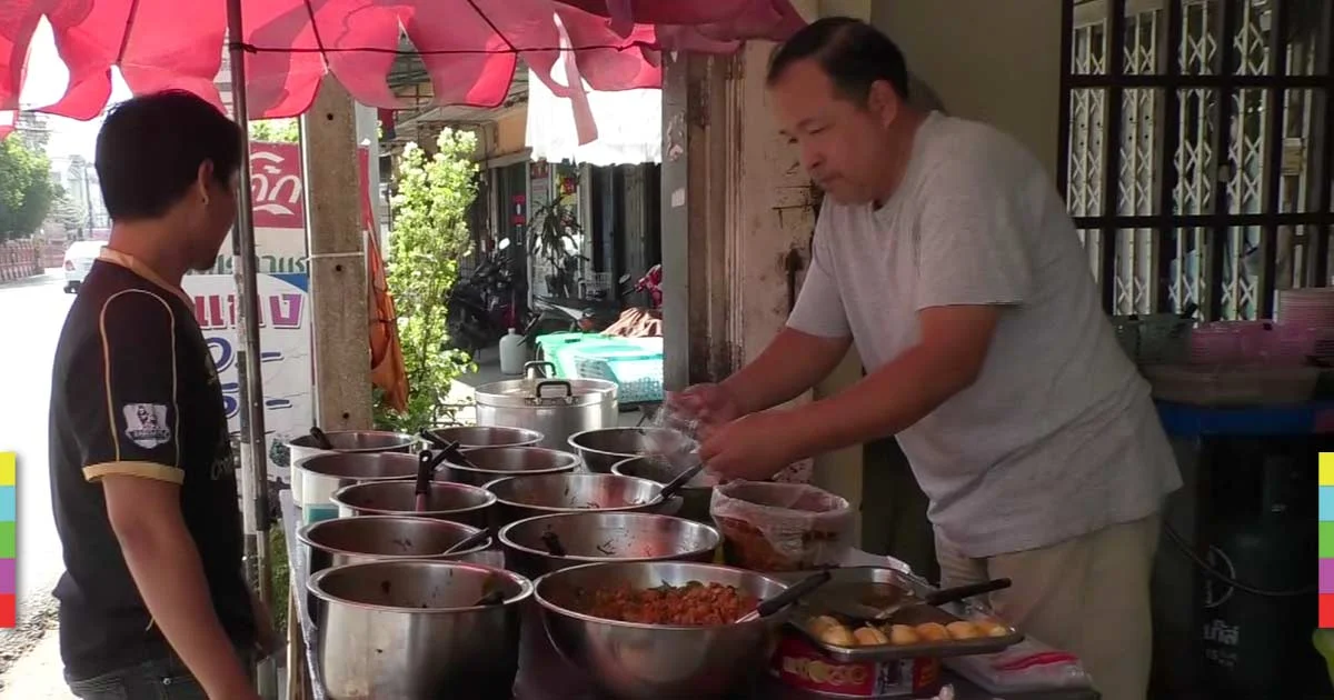 ร้าน ‘ข้าวแกง 10 บาท’ ยันขายราคาเดิม ไม่ขึ้นราคาตามค่าจ้างแรงงาน