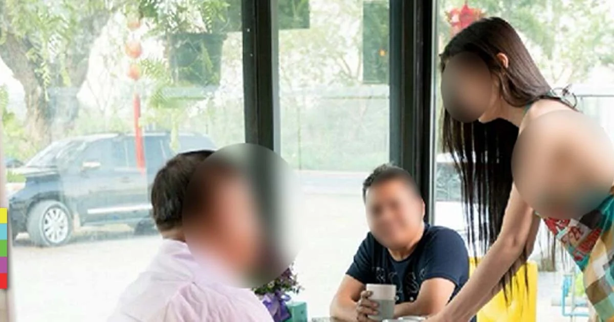 ตร. เรียกเจ้าของร้านกาแฟสาวเสิร์ฟแต่งหวิวผ้ากันเปื้อนผืนเดียว รับข้อหาพรุ่งนี้