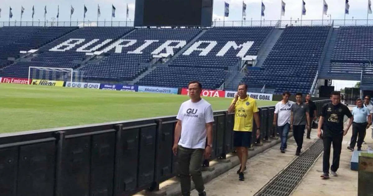 “อนุทิน” ควง “เนวิน” ตรวจสนามช้างอารีน่า ก่อนต้อนรับนายกฯ บ่ายพรุ่งนี้