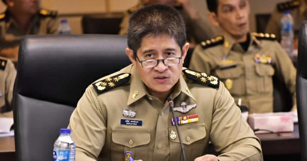 กรมราชทัณฑ์ ไล่ออก 2 ผู้คุม ลอบนำยาเสพติดเข้าคุก