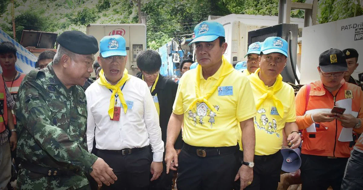 ‘บิ๊กตู่’ สั่งตั้งไลน์กลุ่มรายงานความคืบหน้าค้นหาทีมหมูป่า