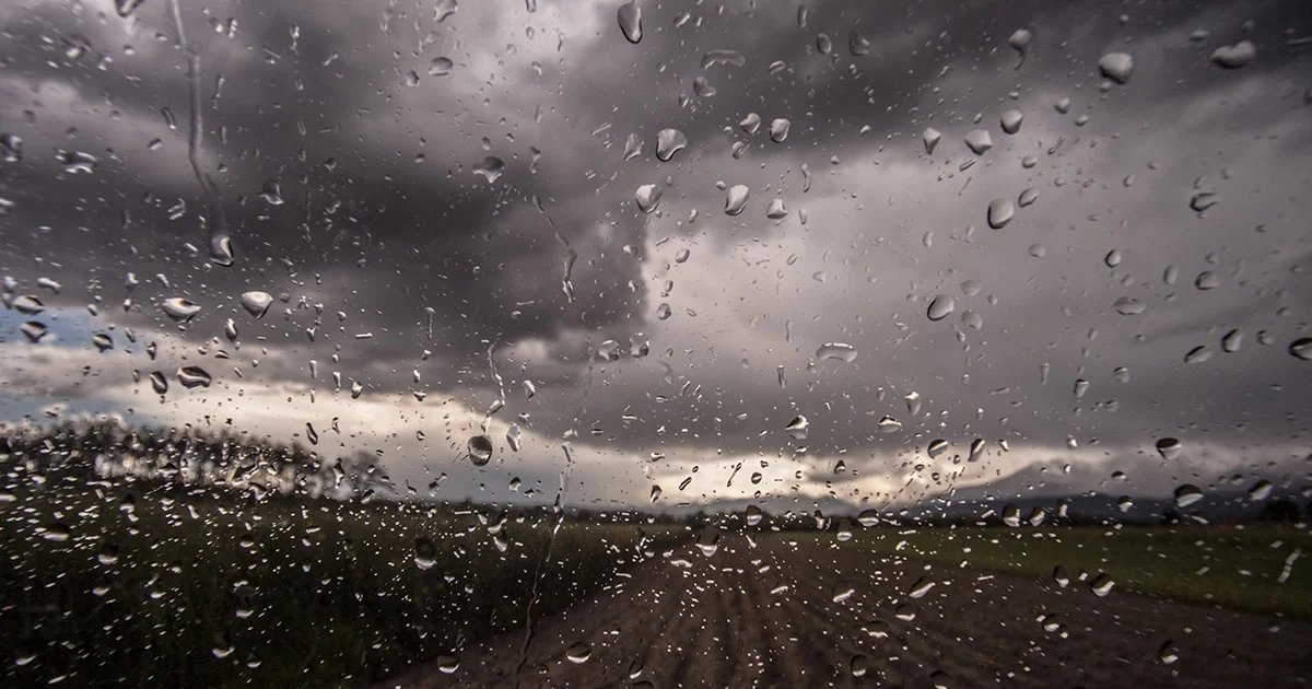 อุตุฯเตือน 35 จังหวัดฝนตกชุก– กทม.60% อิทธิพลพายุเบบินคาเข้าเวียดนามวันนี้