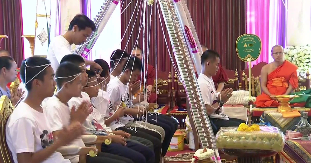 ทำพิธีสืบชะตาแบบล้านนา ก่อนทีมหมูป่าเดินทางไปอเมริกา 
