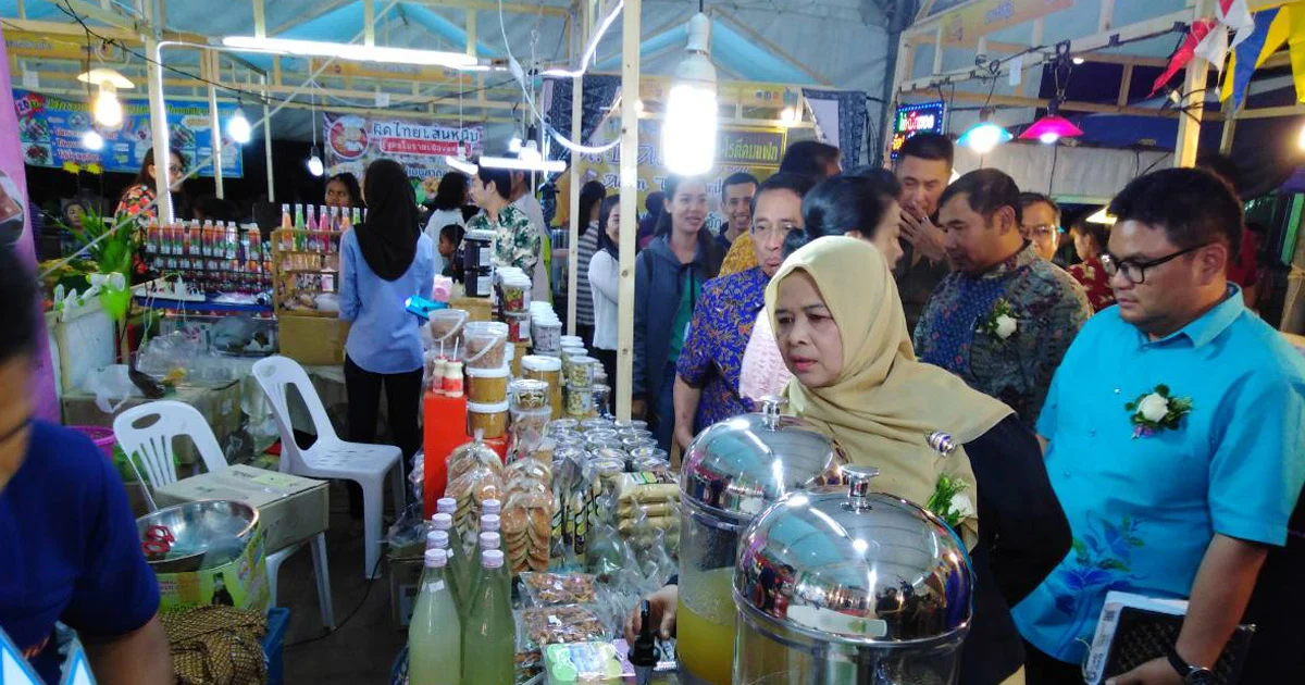 สุไหงโก-ลก จัดกิจกรรมชุมชนท่องเที่ยว OTOP นวัตวิถี เยือนถิ่นมะนารอ ผลักดันผู้ประกอบการ OTOP