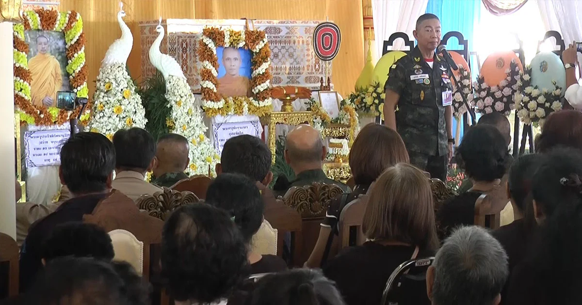 ผบ.ทบ.ลงใต้ให้กำลังใจหลังเหตุยิงพระ เตรียมปรับแผนทั้งระบบ