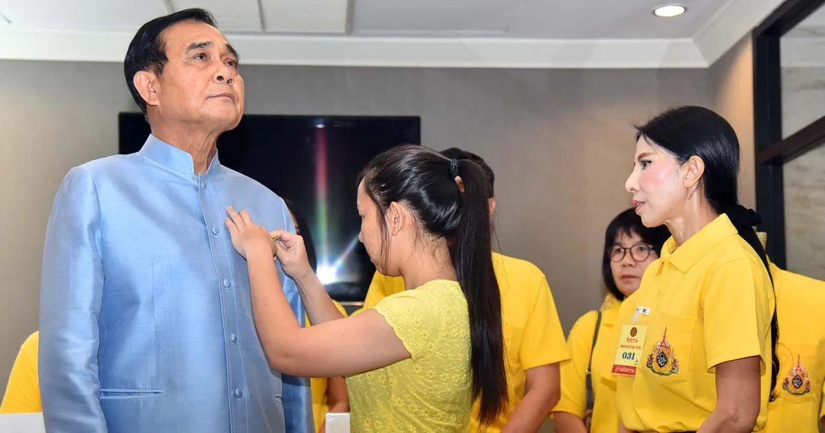 นายกฯ ห่วงสุขภาพจิตคนไทย แนะตามข่าวแต่พอดี เดินหน้าสู่พระราชพิธีสำคัญ