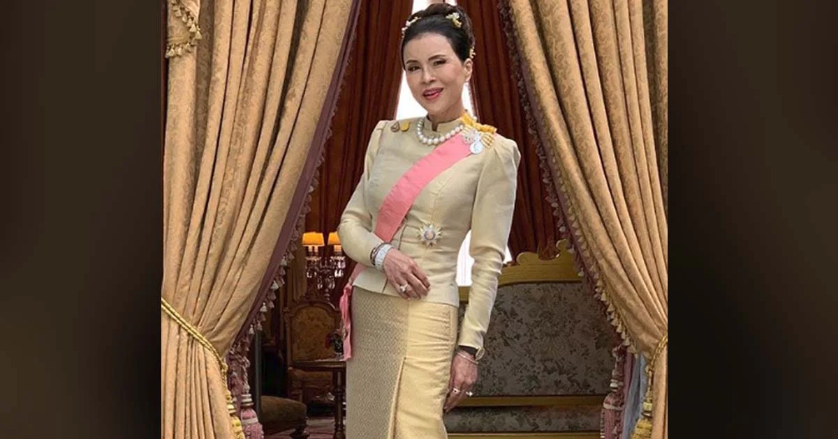 โปรดเกล้าฯ พระราชทานเหรียญรัตนาภรณ์ ทูลกระหม่อมหญิงอุบลรัตนฯ