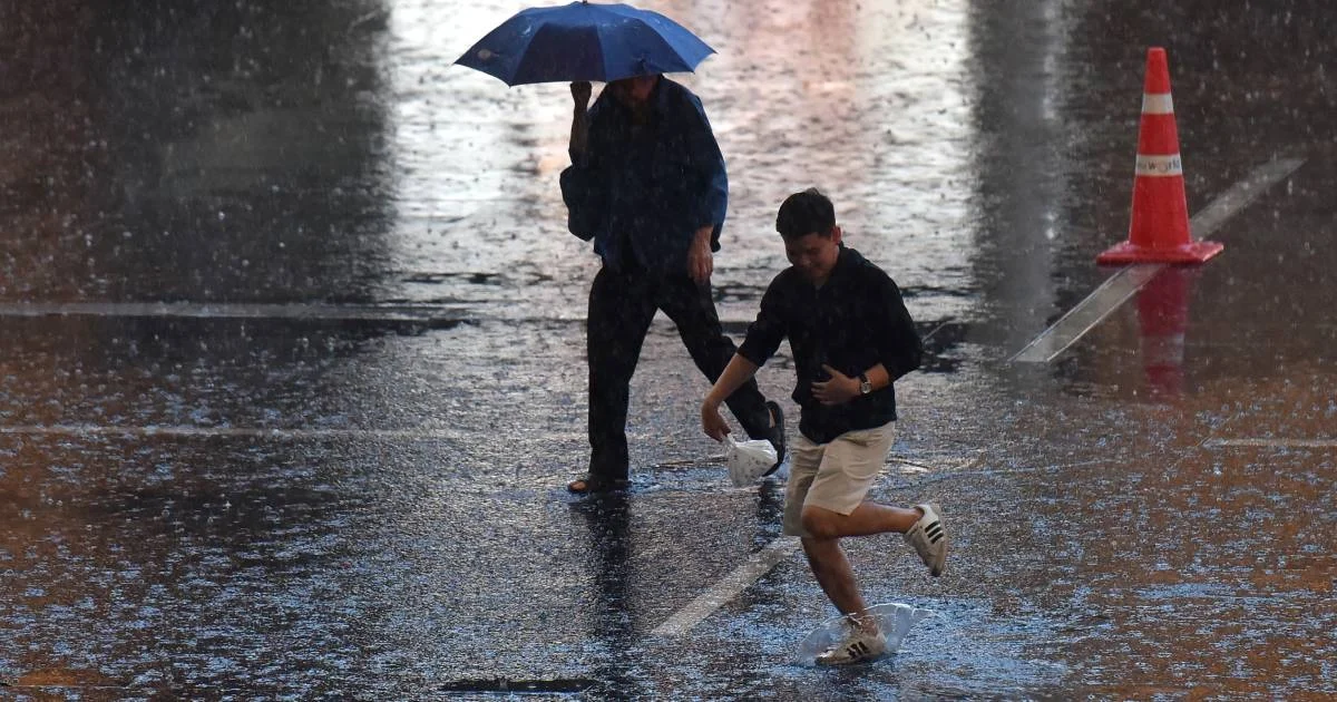 เตือนฝนตกหนัก 7 จังหวัด ‘เหนือ-อีสาน’ เริ่มตกน้อย ส่วน กทม. 60% ของพื้นที่