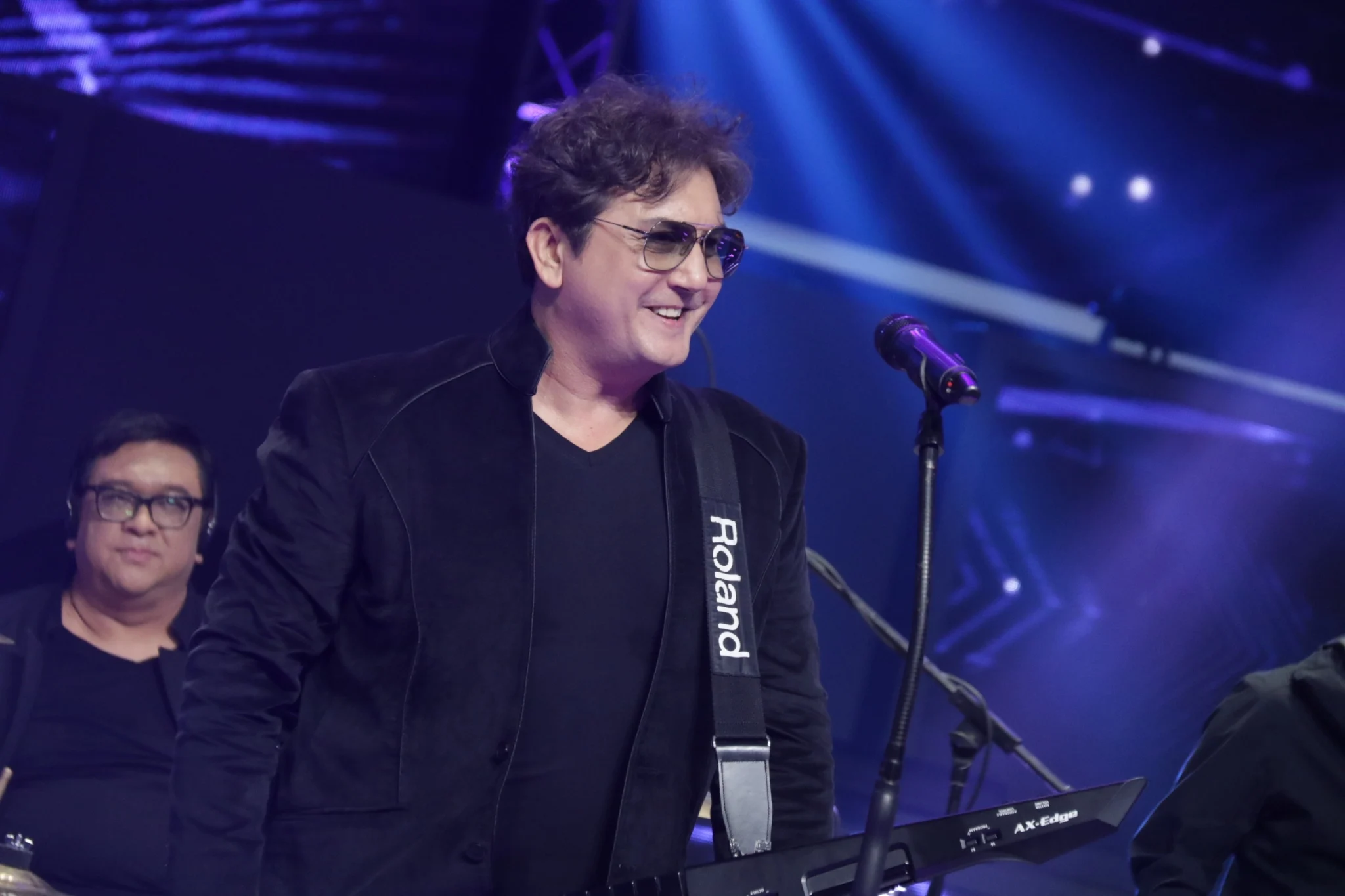 นูโว, i can see, nuvo