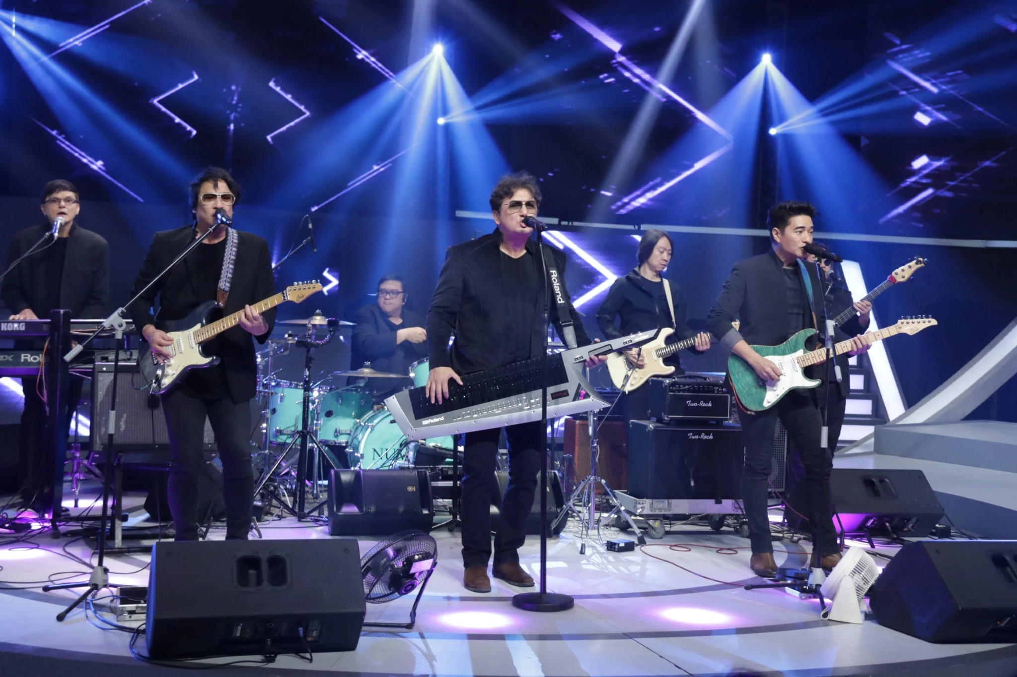 นูโว, i can see, nuvo