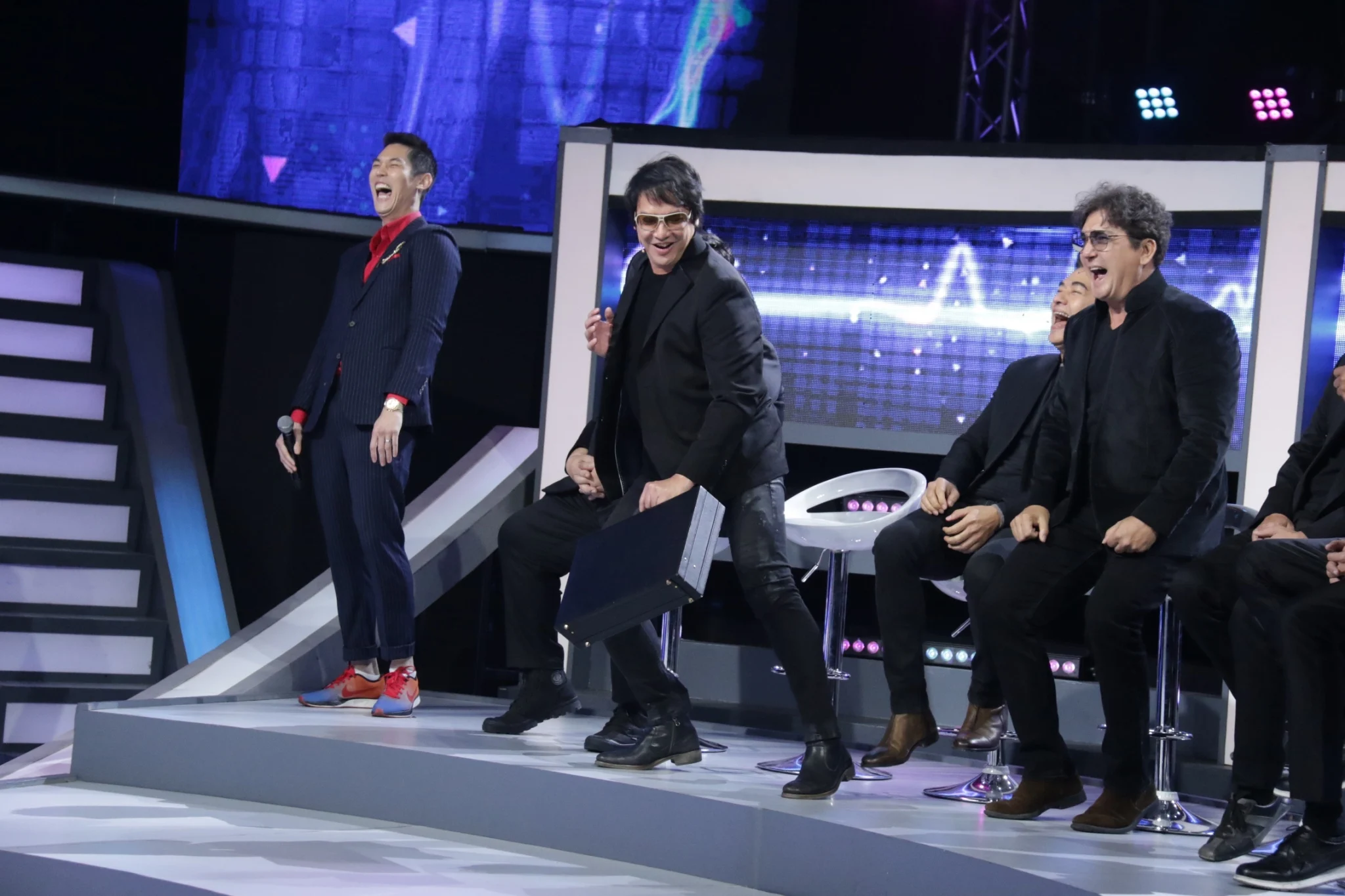 i can see, nuvo, นูโว