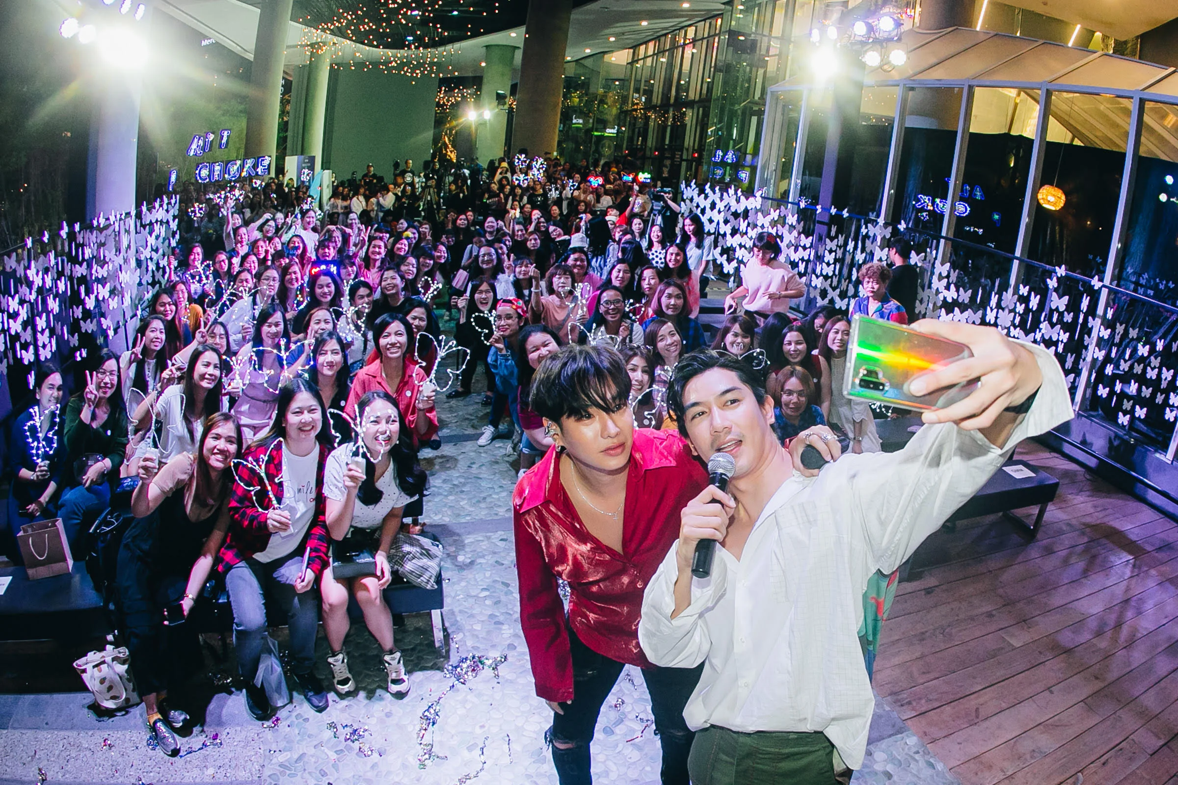 เป๊ก ผลิตโชค เปิดตัวอัลบั้มที่ 4