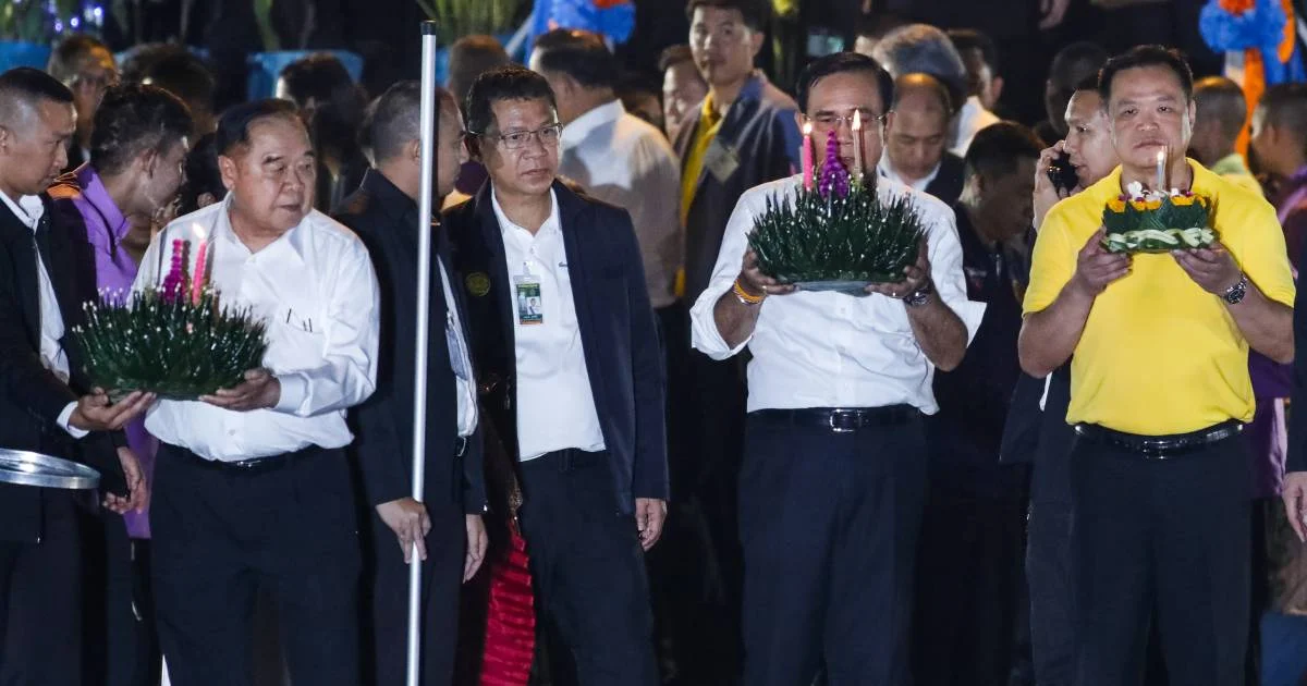 บิ๊กตู่ อธิษฐานขอให้คนไทยทุกคนมีความสุข ทุกข์โศกโรคภัยหมดสิ้นภายในปีนี้