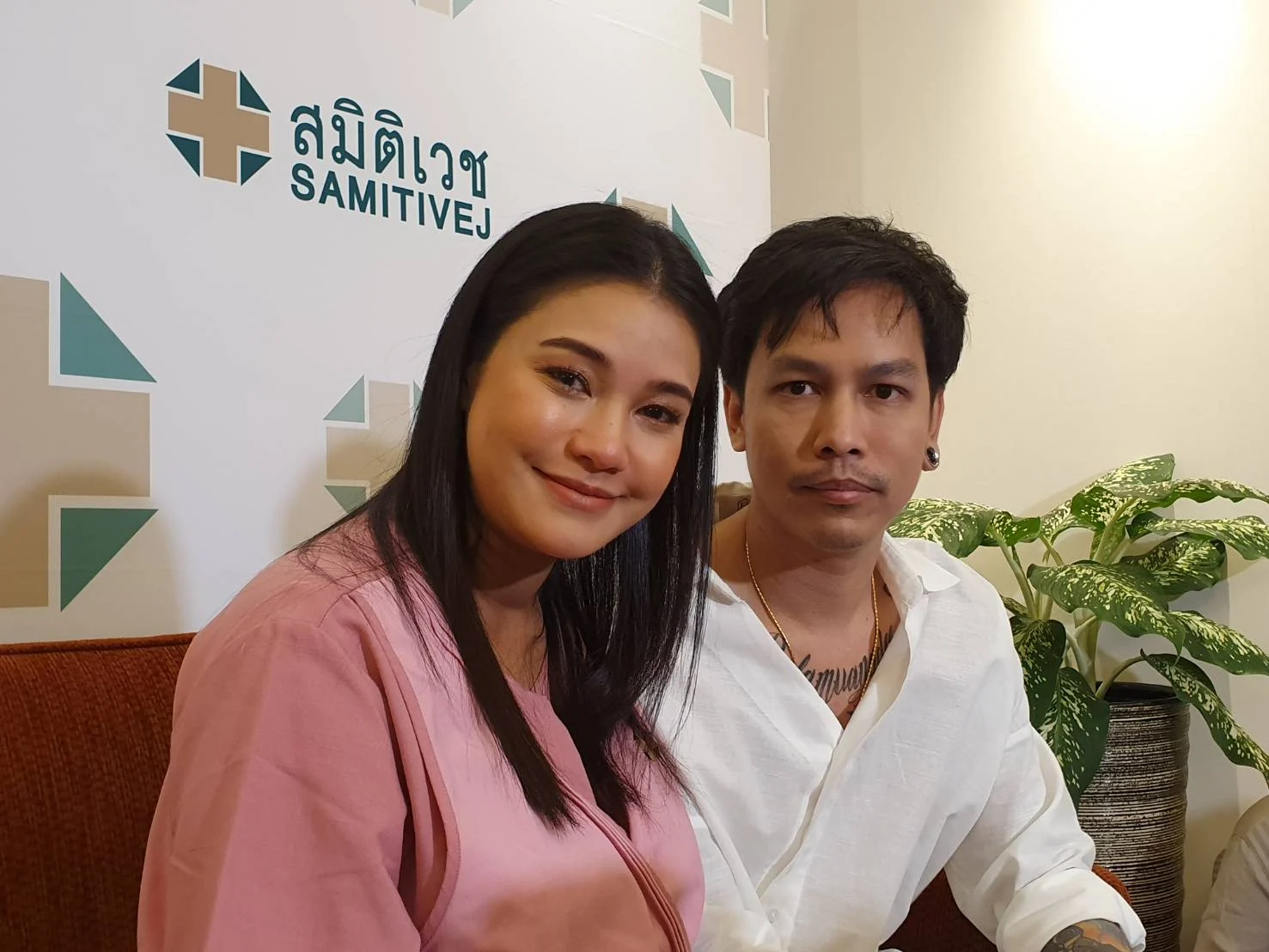 ชมพู่ ก่อนบ่าย