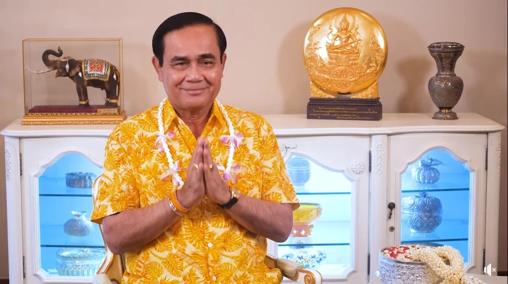 นายกฯ หวั่นเกิดคลัสเตอร์ ที่ทำเนียบฯ ยกเลิก ส.ส. – ส.ว.- พรรคร่วมรดน้ำดำหัวสงกรานต์ จัดเฉพาะรัฐบาลเท่านั้น
