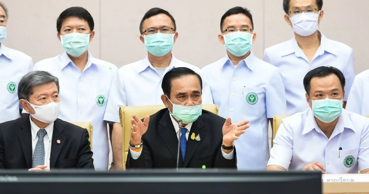 นายกฯ ย้ำจากนี้เข้าไทยทุกคนต้องมีใบรับรองแพทย์-ให้ผู้ว่าฯ ปิดพรมแดนได้