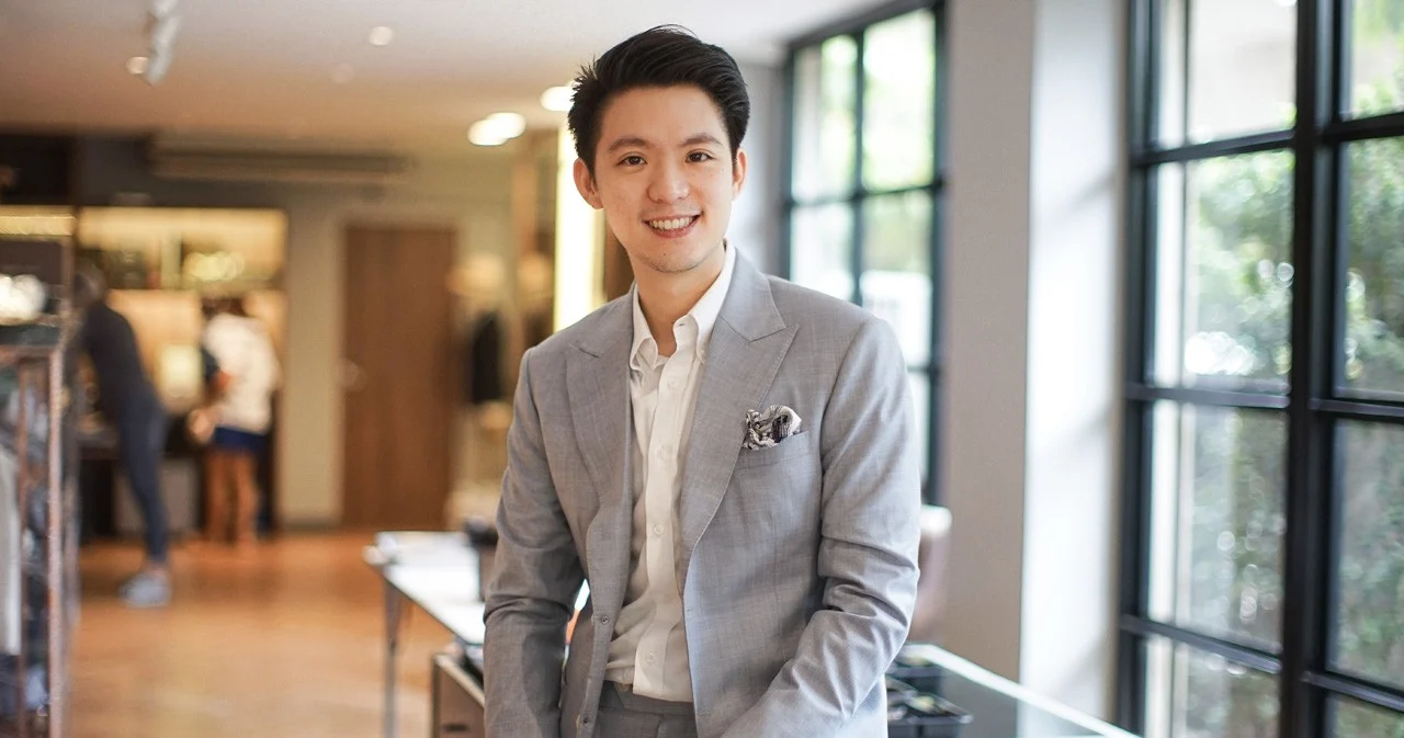 “สน จันทร์ศุภฤกษ์” จากชุดสูทสู่สูตรหมูย่าง ประคองพนักงานร้อยชีวิตอยู่รอด