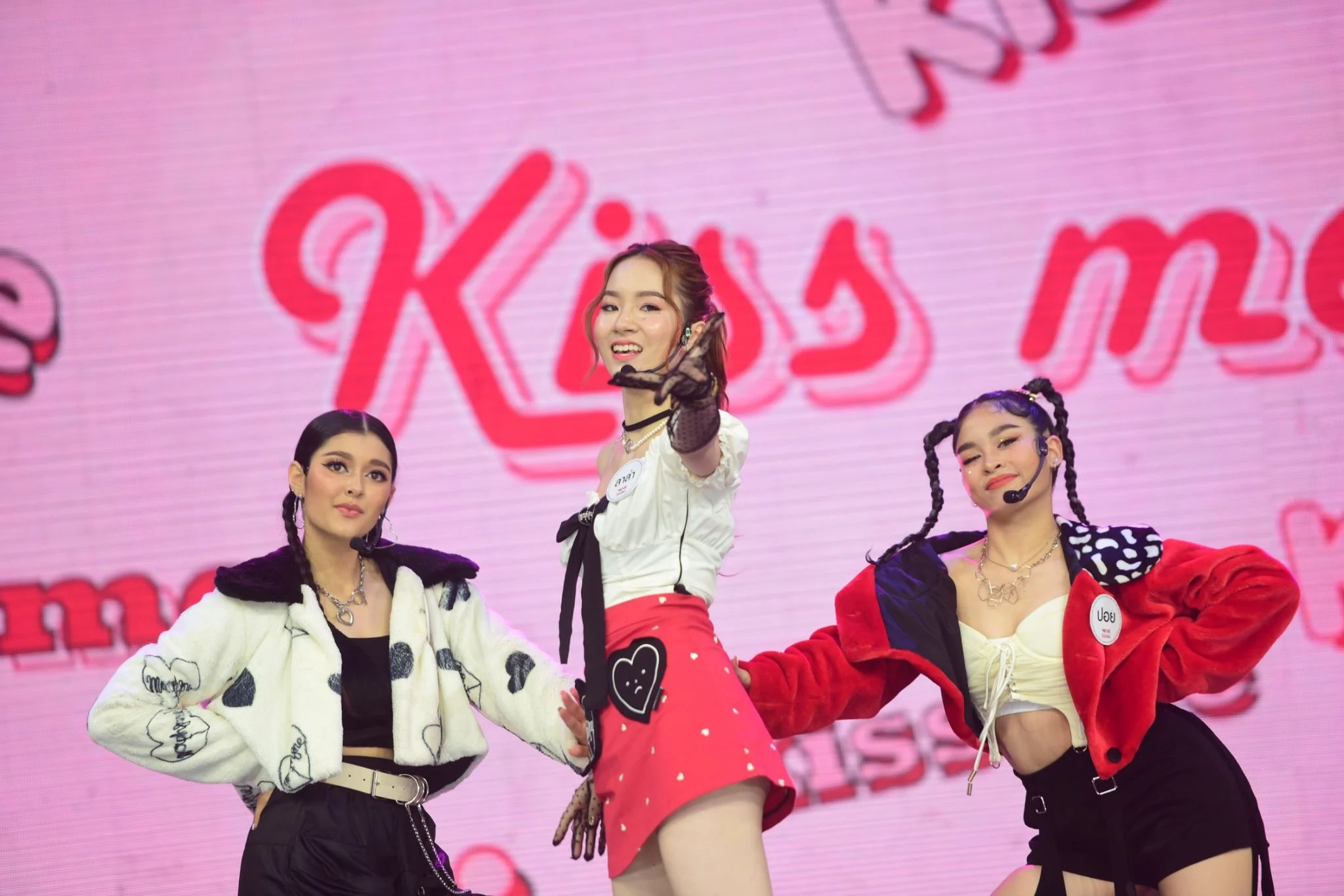 4EVE Girl Group Star