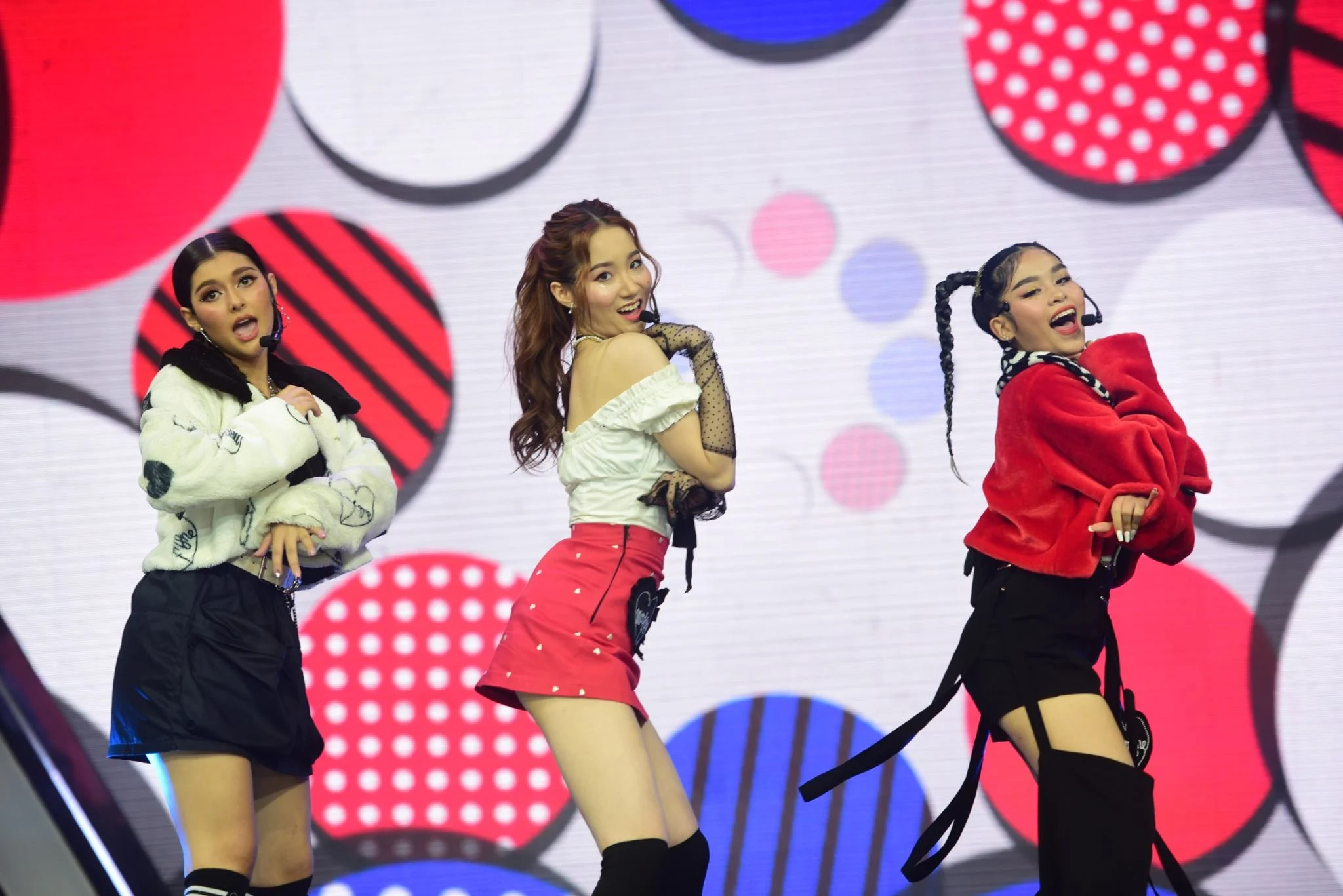 4EVE Girl Group Star