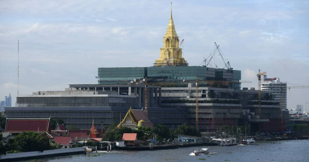 ‘ชวน’ เชื่อม็อบมาสภาไม่มีเจตนาร้าย ตำรวจเตรียมกำลัง 4 กองร้อยคุมเข้ม