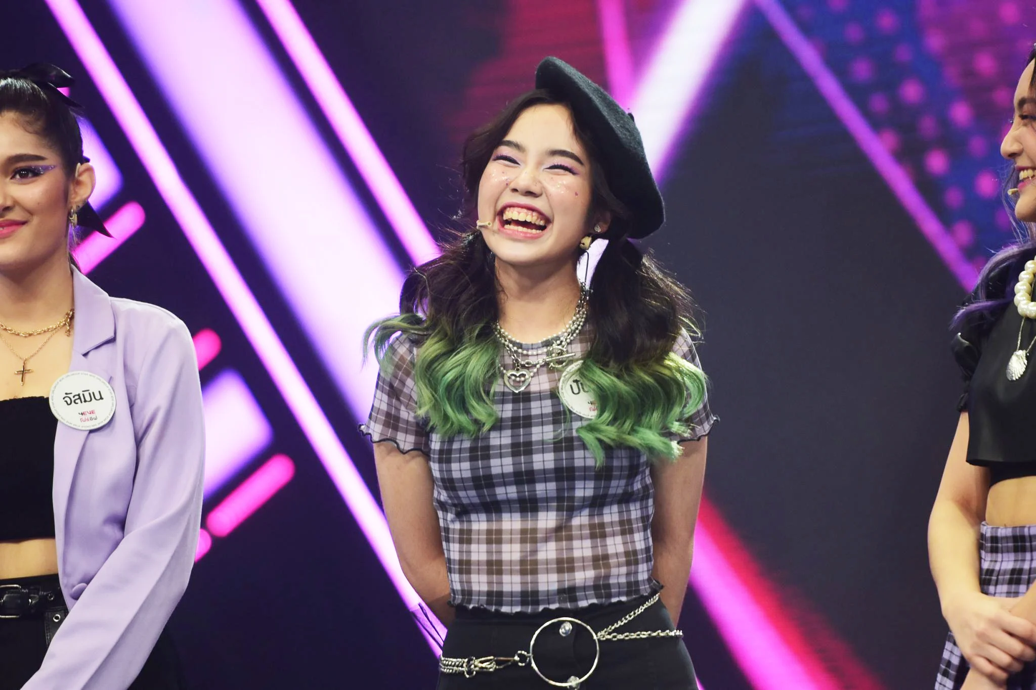 4 EVE Girl Group Star