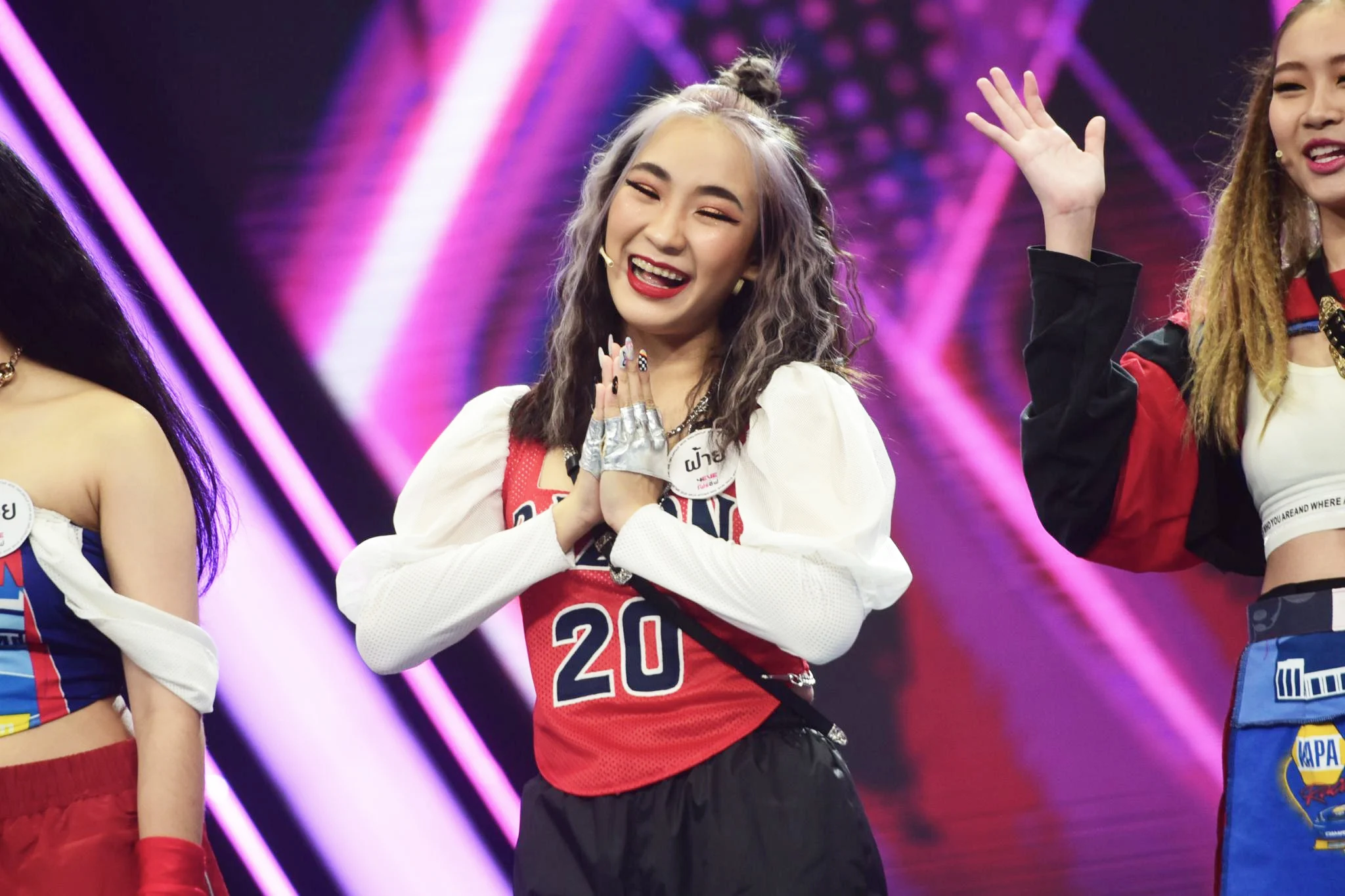 4 EVE Girl Group Star
