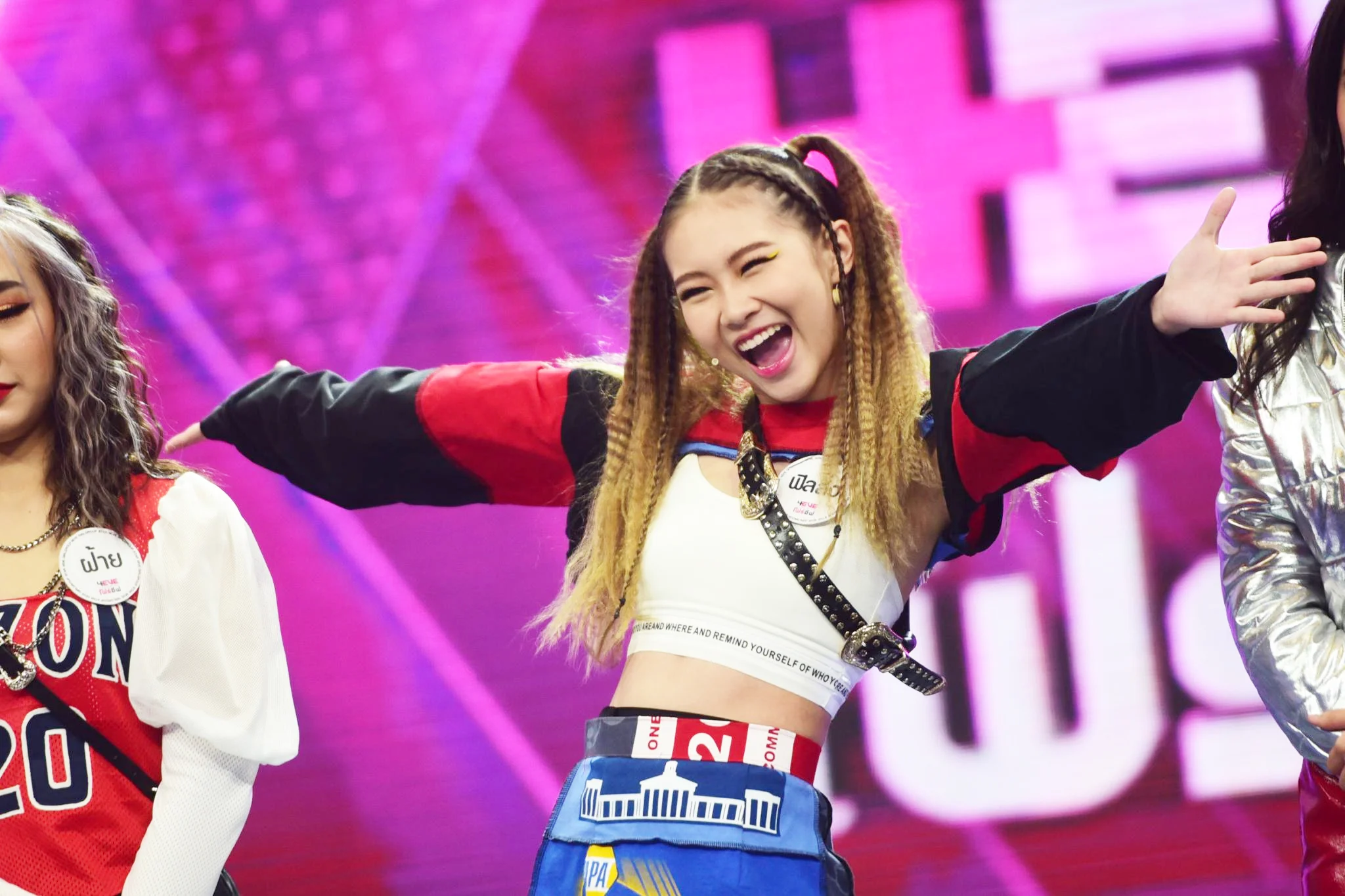 4 EVE Girl Group Star