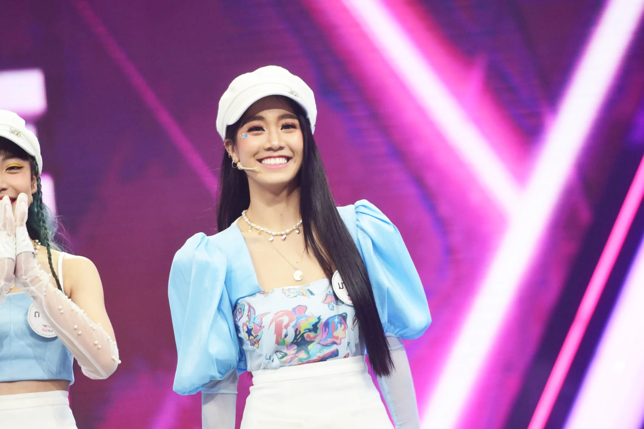 4 EVE Girl Group Star