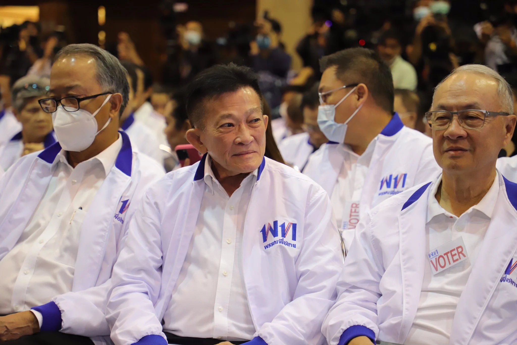 สมพงษ์ นั่งหัวหน้าพรรคเพื่อไทย ชนิดไร้คู่แข่ง