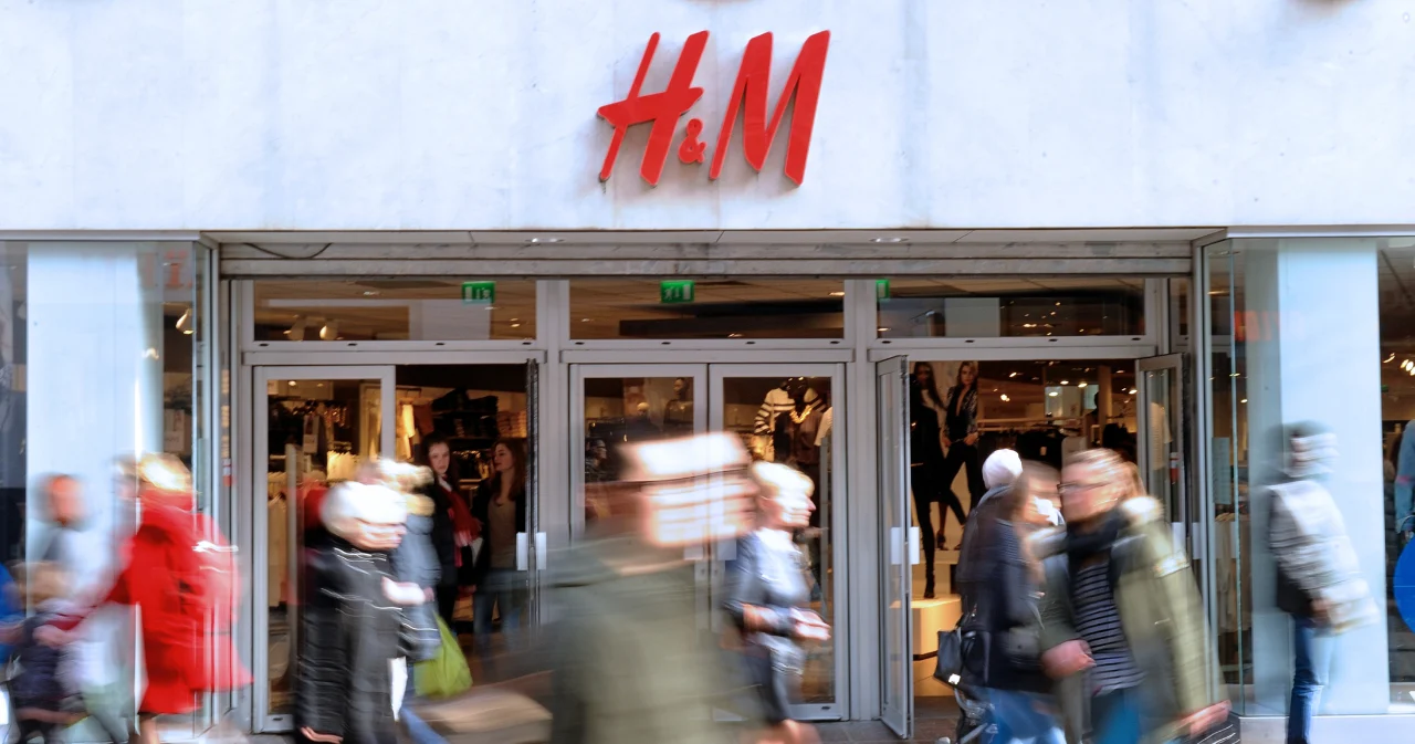 H&M ปิด 250 สาขาทั่วโลก หลังยอดขายออนไลน์พุ่งช่วงโควิด-19