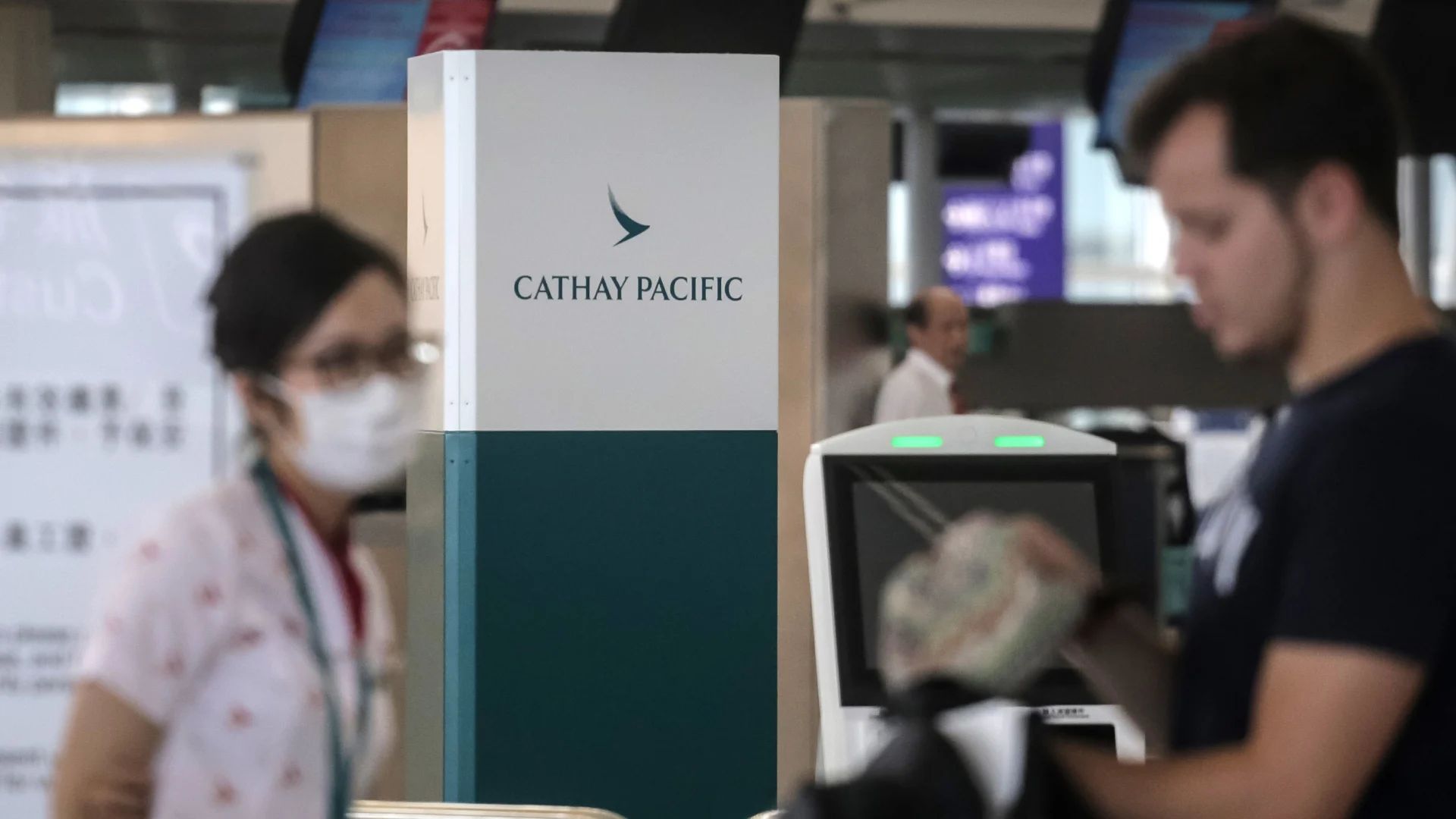 สายการบินคาเธ่ย์ แปซิฟิค จะปรับลดพนักงาน 6,000 อัตรา ยุบสายการบินลูก