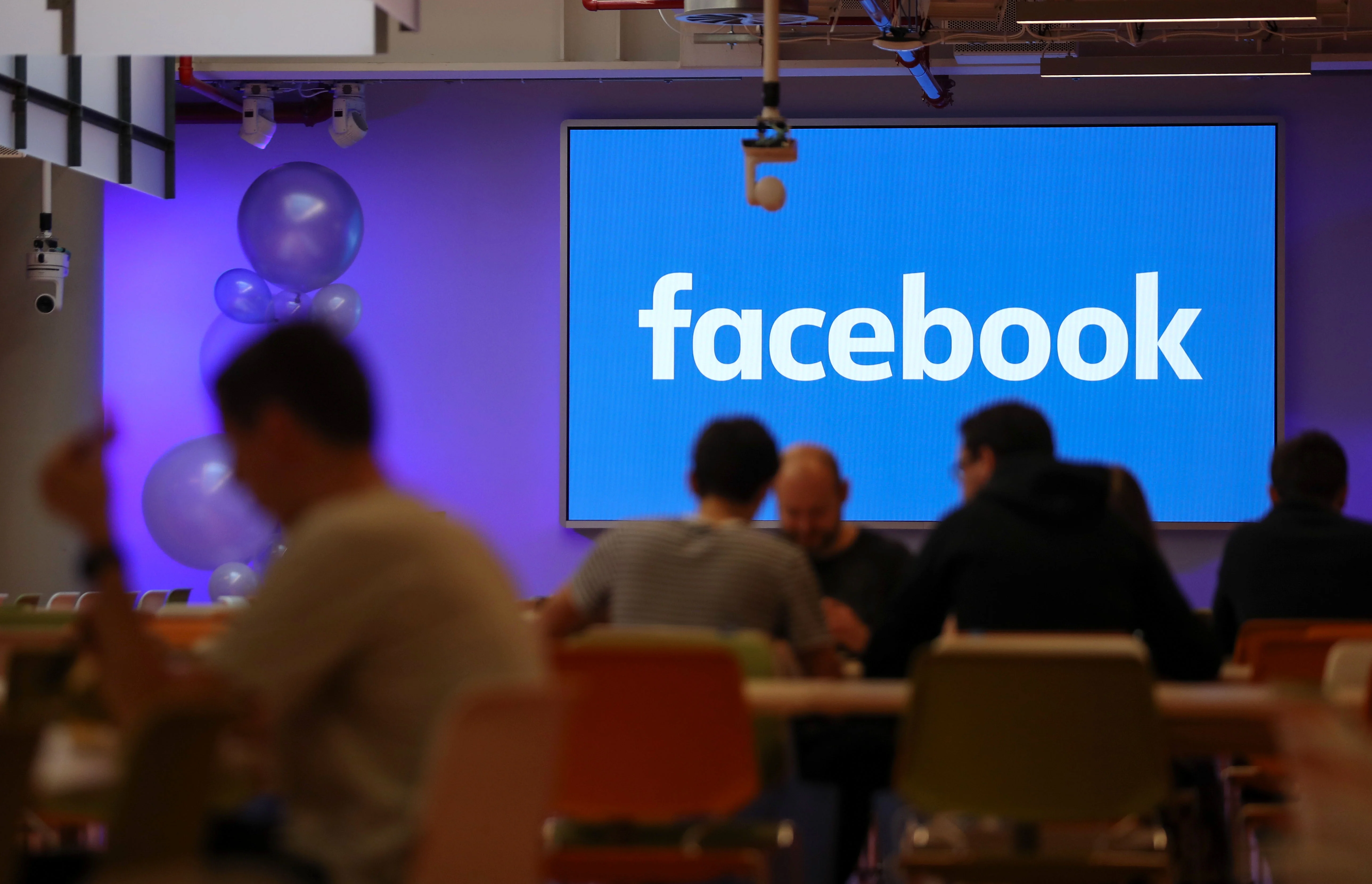 พนักงาน Facebook ส่งจดหมายเปิดผนึกโวยบริษัท เรียกเข้าออฟฟิศขณะโควิด-19 ระบาด