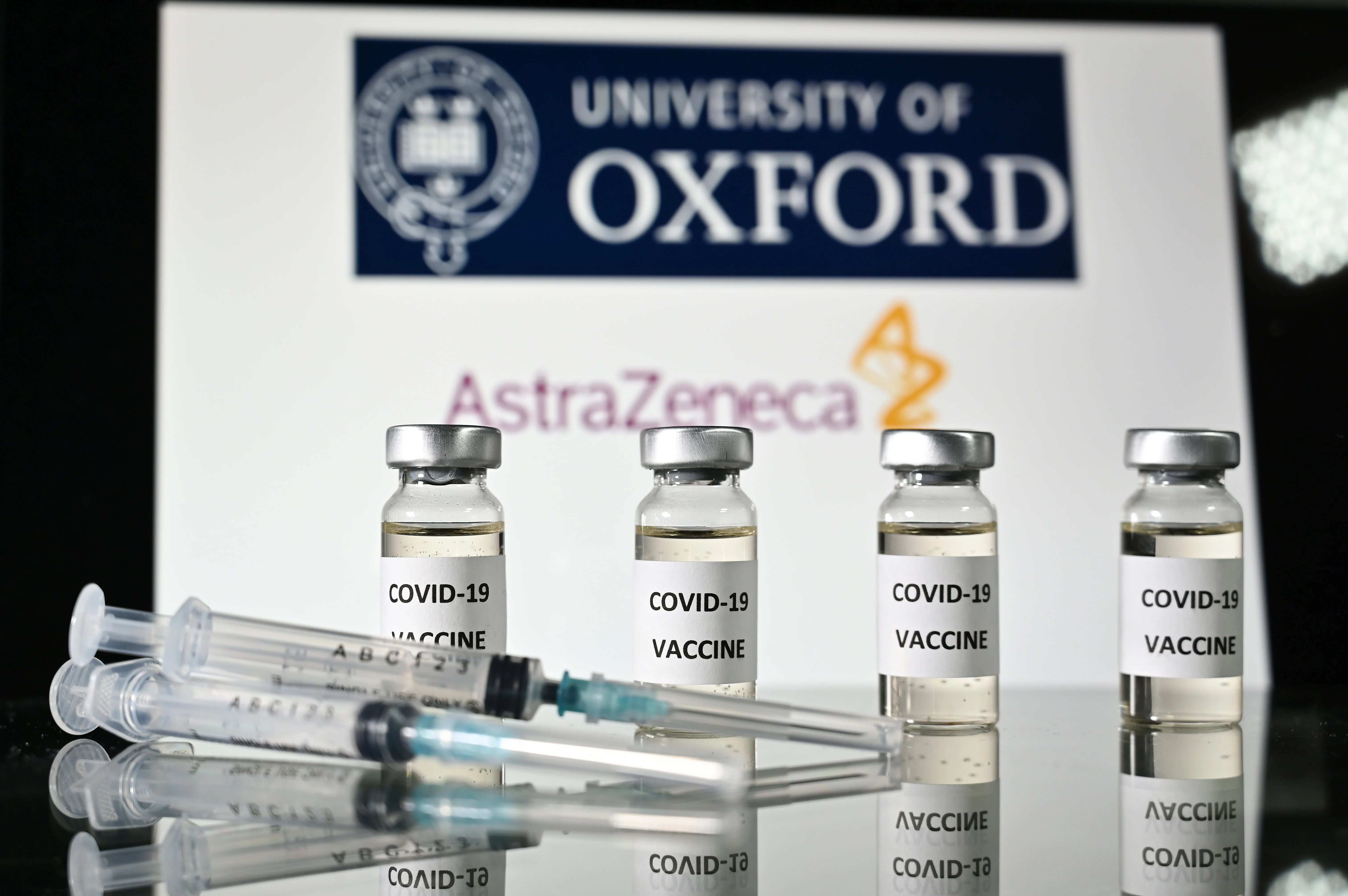 สถาบันในเยอรมนีแนะนำ ให้ฉีดวัคซีน AstraZeneca เฉพาะผู้ที่อายุไม่เกิน 65 ปี