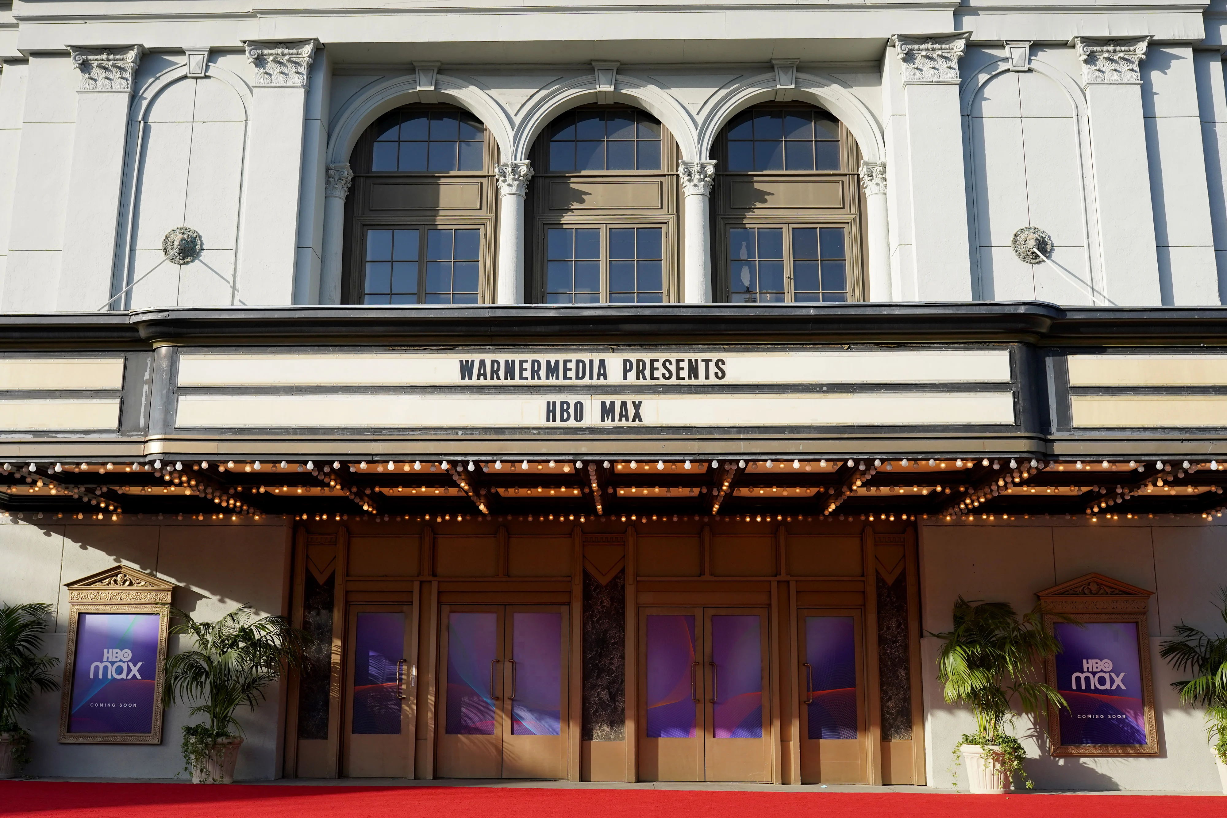 Warner Bros รับสภาพ​ ขาดทุนจากหนังลงโรงปีหน้า​ ปรับแผนสร้างฐานลูกค้าสตรีมมิ่ง