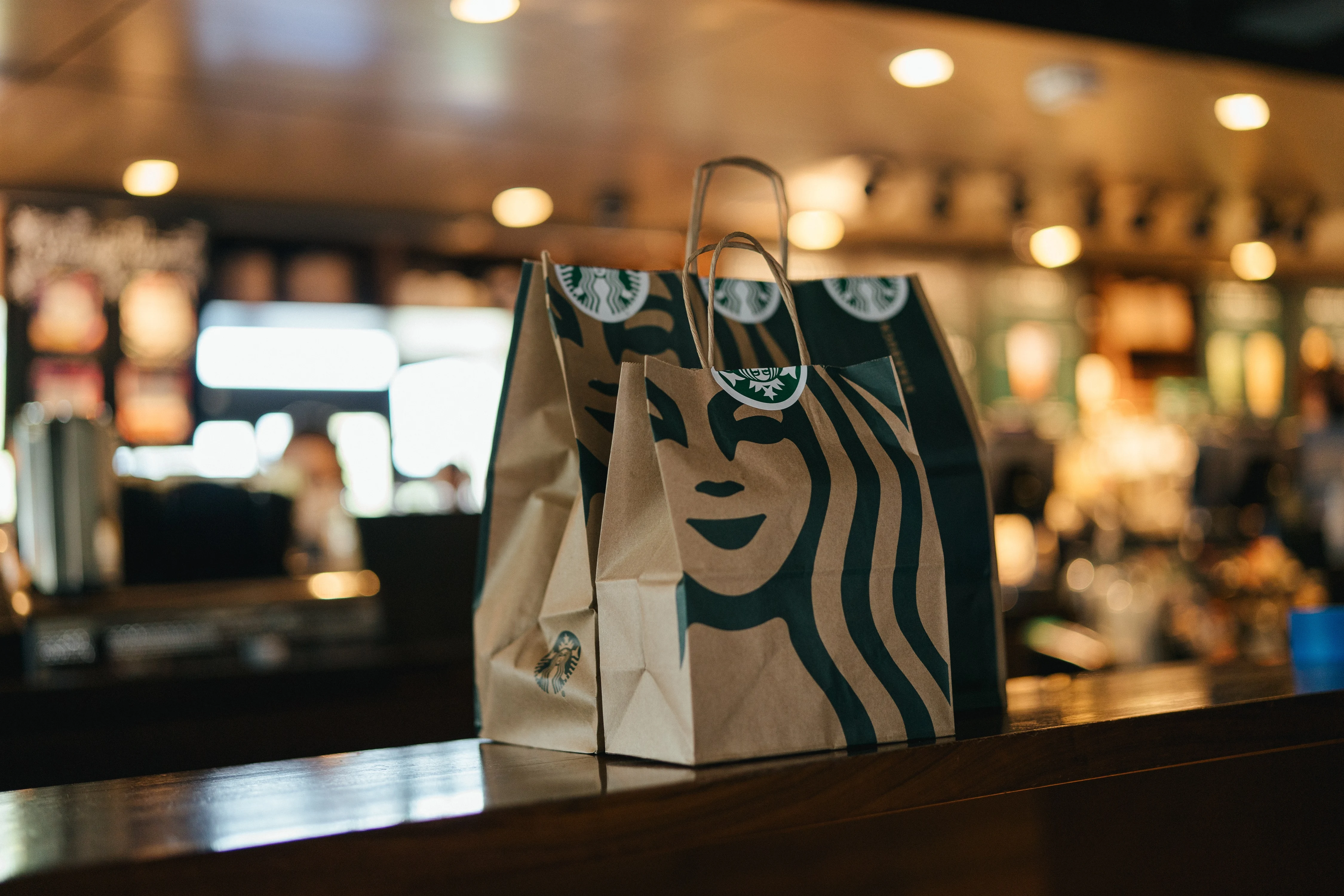 รัฐวอชิงตันดึง Starbucks ช่วยกระจายวัคซีนโควิด-19