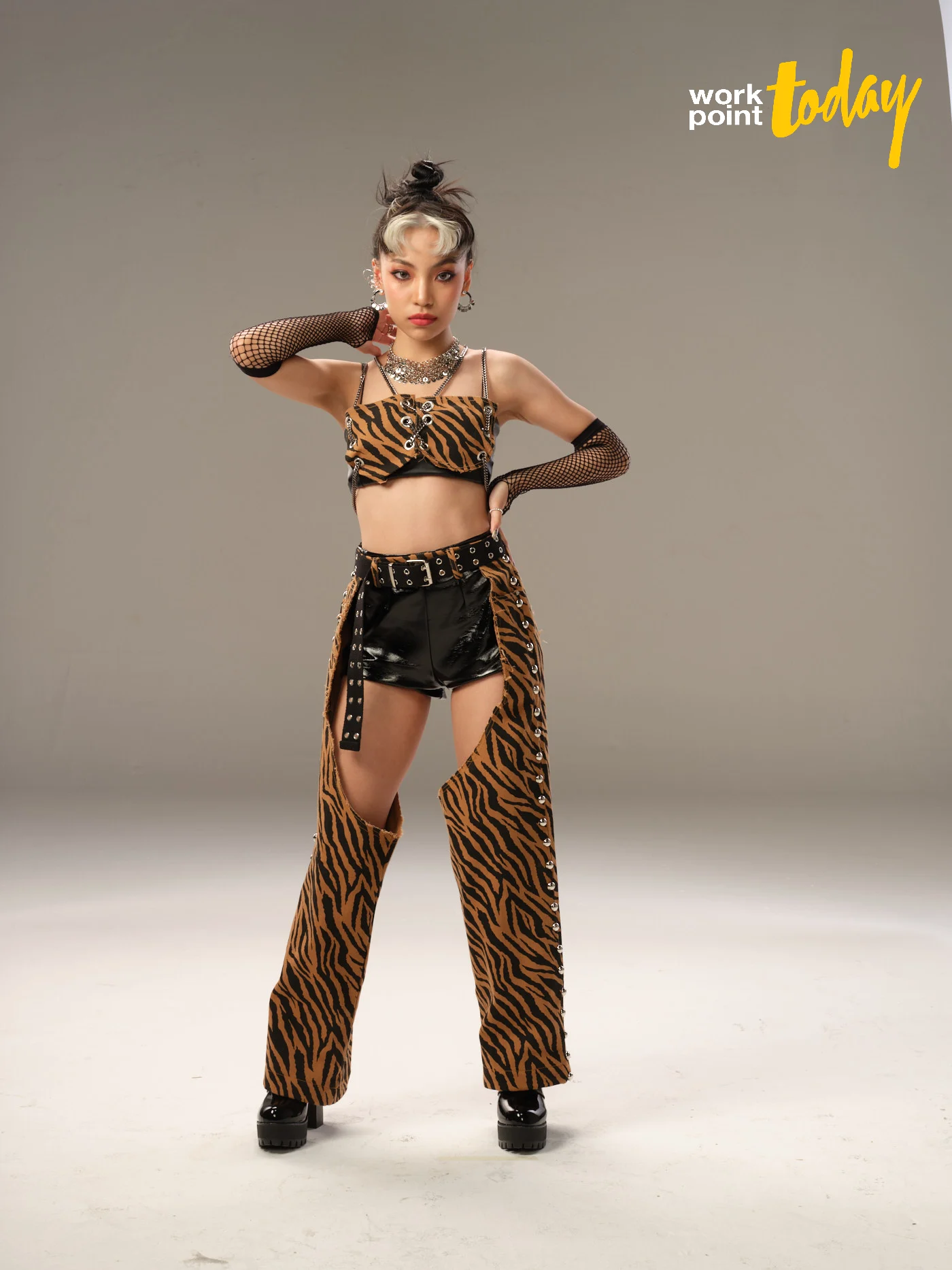 ตาออม 4EVE เบญญาภา อุ่นจิตร