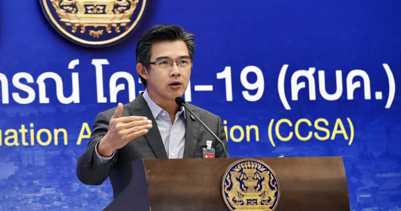 ศบค.พบผู้ติดเชื้อโควิดรายใหม่ 819 ราย เสียชีวิต 1 ราย ชายไทยอายุ 56 ปี เคาะพื้นที่ควบคุมสูงสุดและเข้มงวดเหลือ 1 จังหวัด