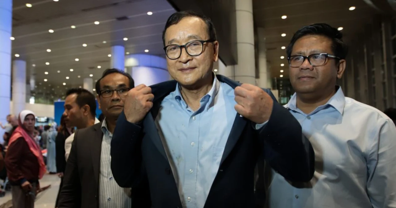 ‘สม รังสี’ ฝ่ายค้านกัมพูชา ถูกสั่งจำคุก 25 ปี-ตัดสิทธิ์การเมือง ข้อหาบ่อนทำลายชาติ