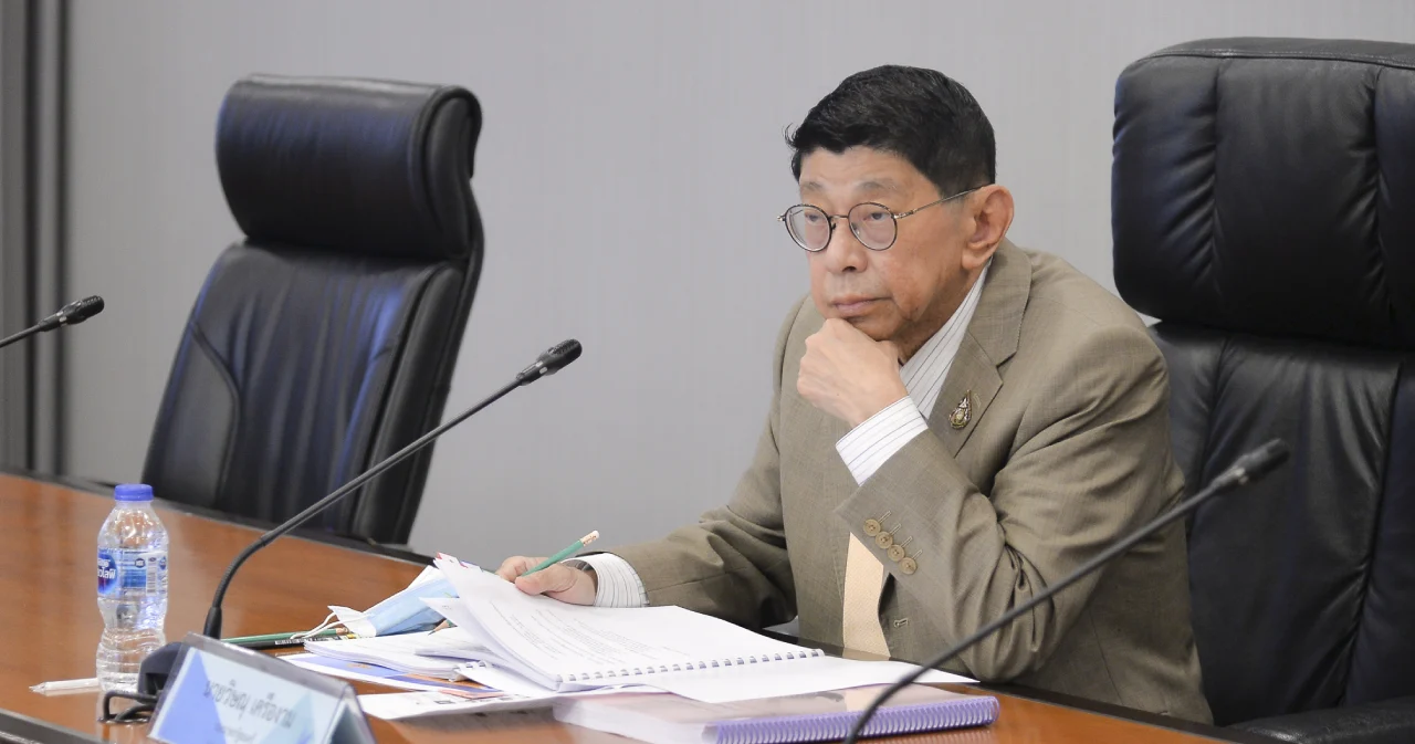 ‘วิษณุ’รับ อาจขยาย พ.ร.ก.ฉุกเฉินฯ หลังพบผู้ติดโควิด-19 ตลาดบางแค