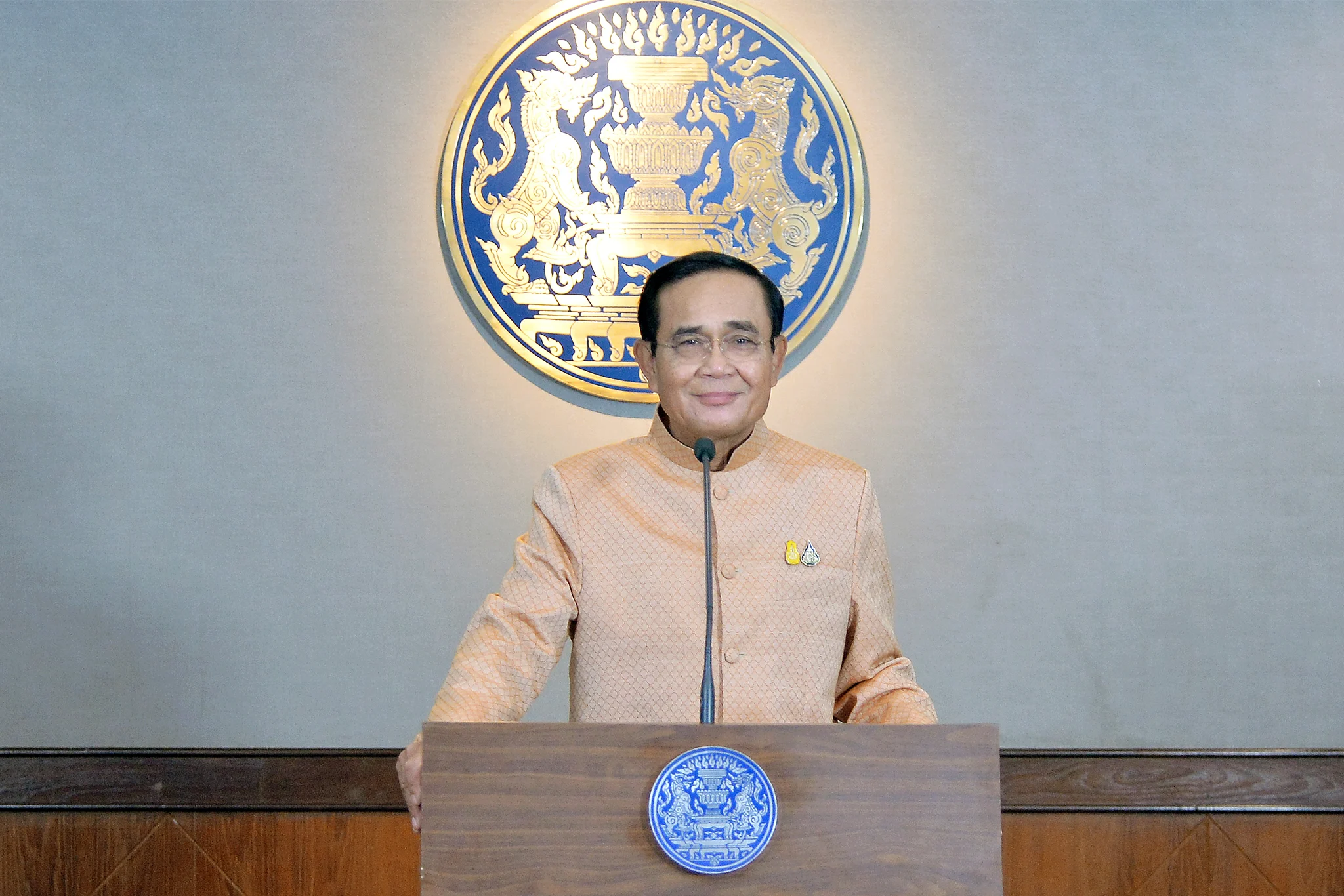 นายกฯ ขอบคุณ และให้กำลังใจบุคคลากรทุกหน่วยงานทำงานเต็มกำลังป้องกันโควิด-19