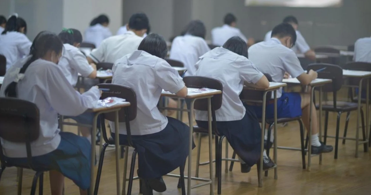 กระทรวงศึกษาธิการ เร่งจัดหาวัคซีนฉีดให้ครู 6 แสนคน ก่อนเปิดเรียน