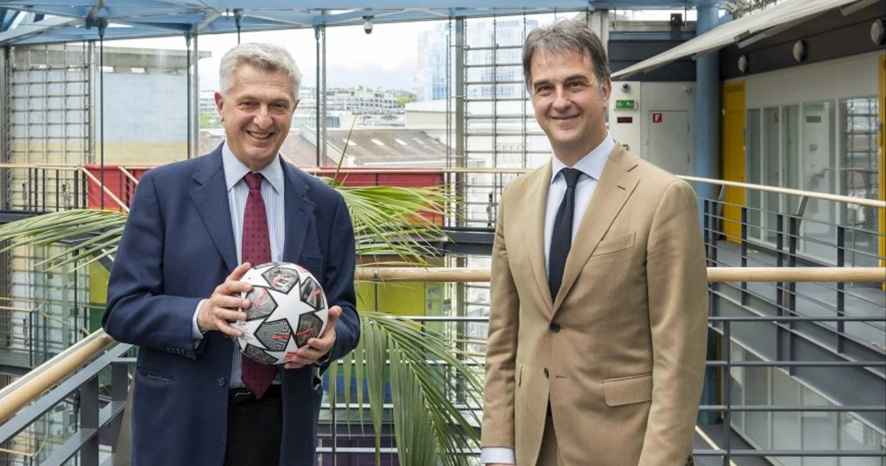 ‘ฟุตบอลเชื่อมคน’ ยูฟ่า จับมือ UNHCR ลงนามร่วมช่วยเหลือผู้ลี้ภัยทั่วโลกให้เข้าถึงกีฬา