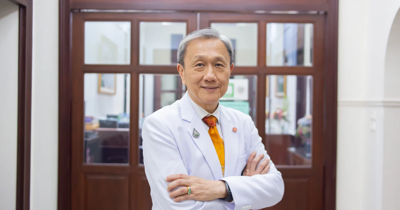 นพ.ประสิทธิ์ แนะไทยรีบจองวัคซีนรุ่น 2 ชี้ ยังไม่สรุปผู้ป่วยติดเชื้อ 2 สายพันธุ์ รุนแรงกว่าติดสายพันธุ์เดียวหรือไม่