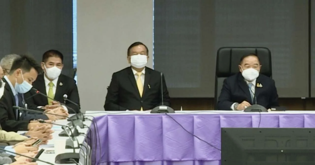 ‘ประวิตร’ ไม่ทิ้งพลังประชารัฐ ‘ธรรมนัส’ เปิดใจกลางวงประชุม ลั่นอยู่พปชร.เป็นพรรคสุดท้าย