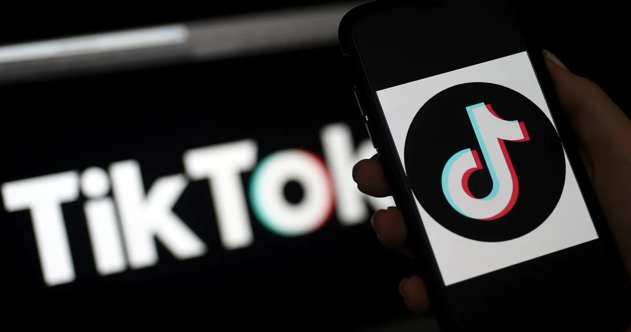 จีนเข้มเยาวชนเล่น ‘TikTok’ ห้ามเด็กอายุต่ำกว่า 14 ปี เล่นเกิน 40 นาทีต่อวัน